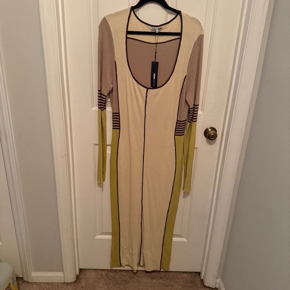 Fashion Nova Dresses & Skirts - NWT Fashion Nova 2X Colorblock Sweater Bodycon Maxi Dress Curve Hugging